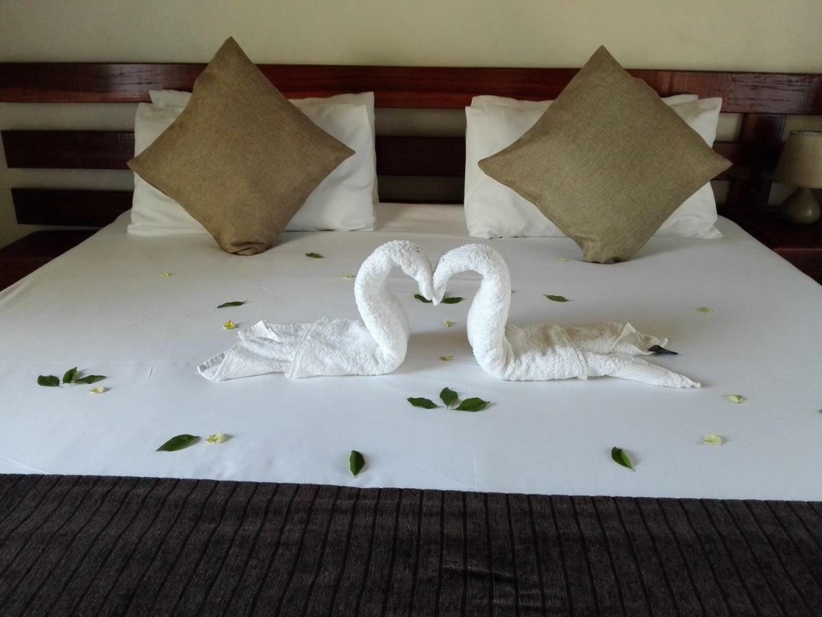 Chobe Sunset Chalets Lesoma Exterior foto